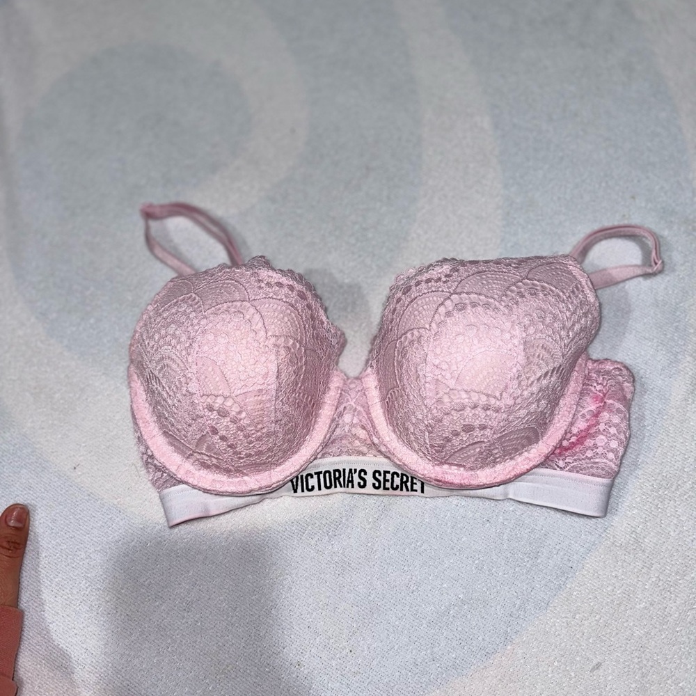 Victoria's Secret Pink Lace Bra